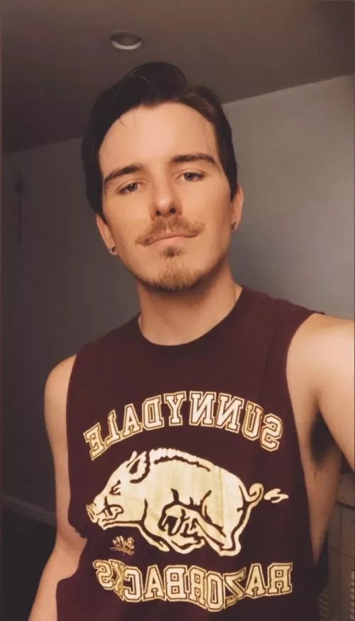 Any other Razorbacks out there? by mysticthickness