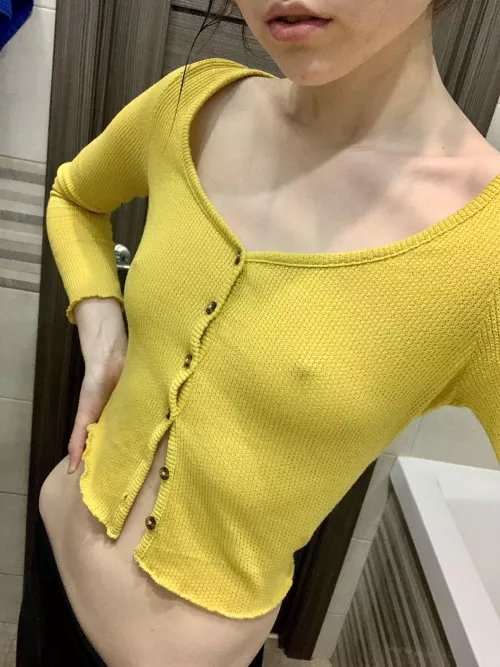 Any pic without a bra looks way more aesthetically pleasing yeah ? by oh_danix