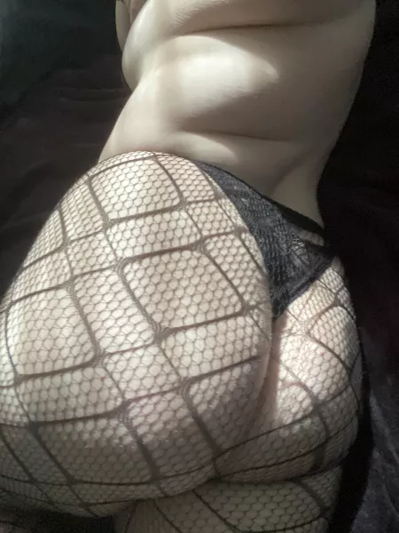 Any professional booty eaters? by Purple-Pandas