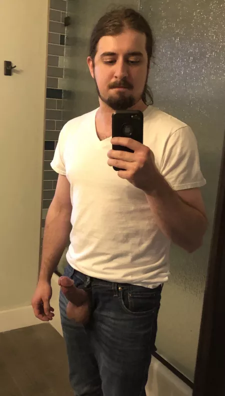 Any volunteers by _g_u_y_