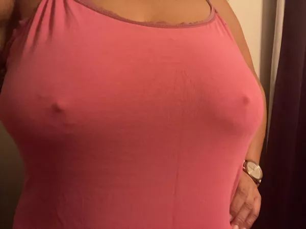 Any volunteers to come relax with me? by beautifulbrowngirl19