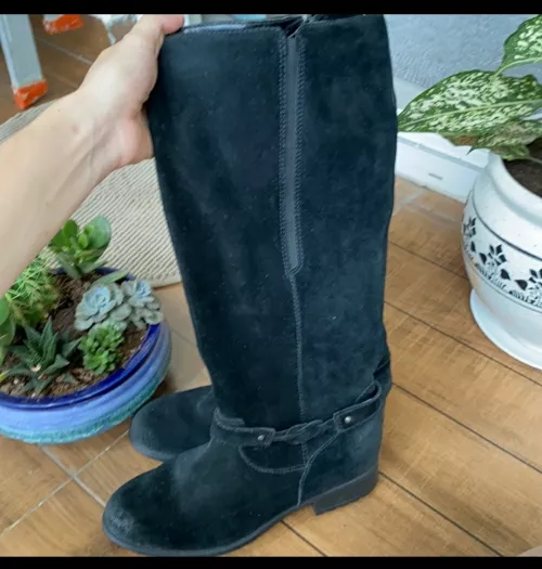 Any way to make suede boots tighter around th calves and knee? (More details in comment below) by strayed_18