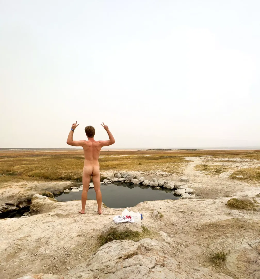 Any young and active SoCal nudists looking to form a friends group to travel and do fun stuff? posted by asills03