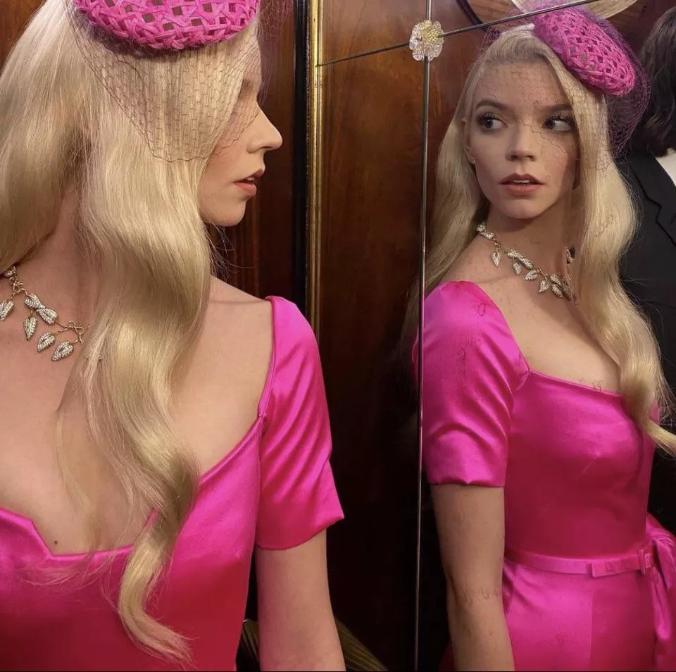 Anya Taylor Joy 🤩 posted by thesmite24
