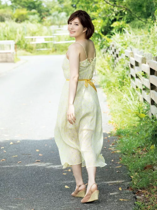 Anybod know whats her name? by Marsaur