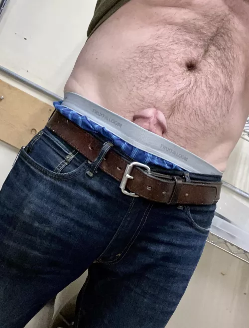 Anybody else tuck their bulge under their belt to try and be discreet? [27M] by shaqinatool