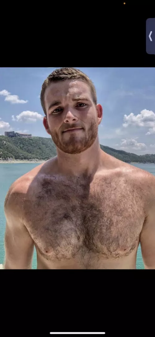 Anybody know who this is? Could u drop a name or @ please by ptrcktrvr