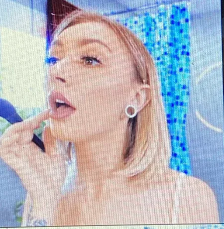 Anybody know who this is or what video this is?(Yes Ik the quality is crap) by RecommendationDry225