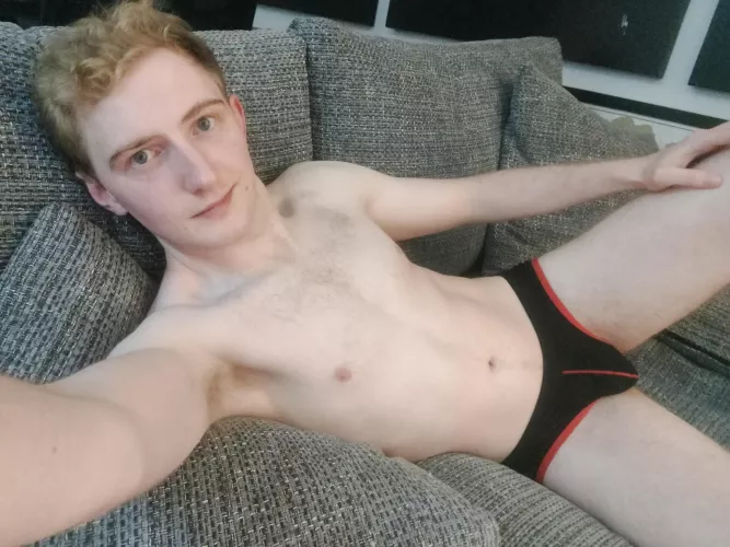 Anybody up for some couch co-op? by Atomlad360