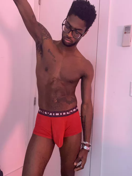 Anybody wanna play? by Byllyshort