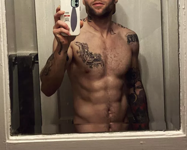 Anybody want to keep me company tonight? by OAOAOA09