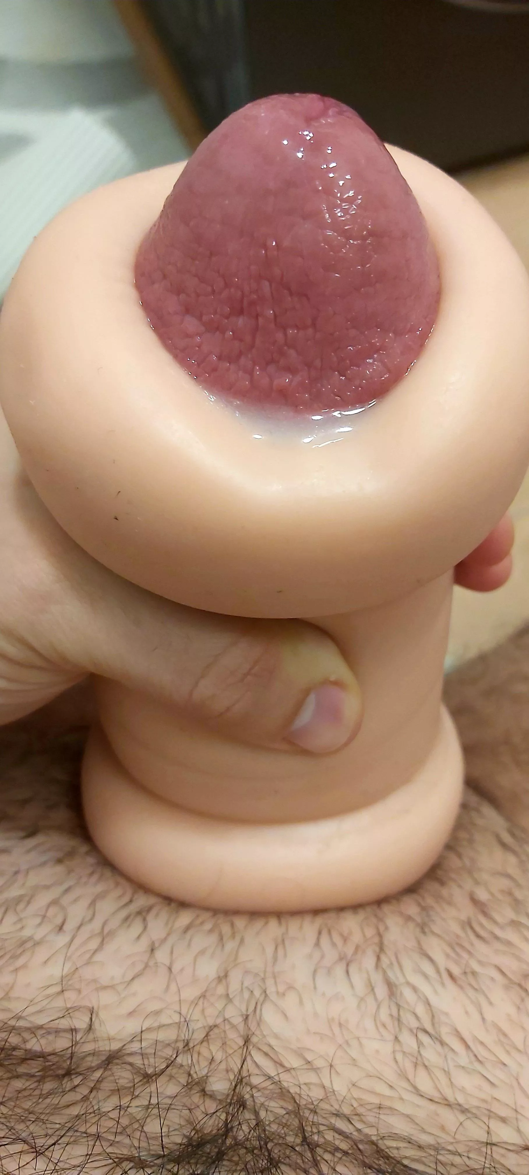 Anybody wants to clean me up? 😋 posted by LGx1994