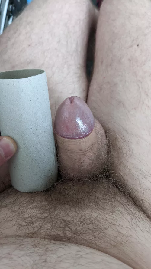 Anyone bigger than me? DMs open by Guilty-Direction-157