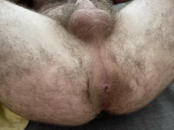 Anyone down for a little Sunday brunch? by gay-throwaway-