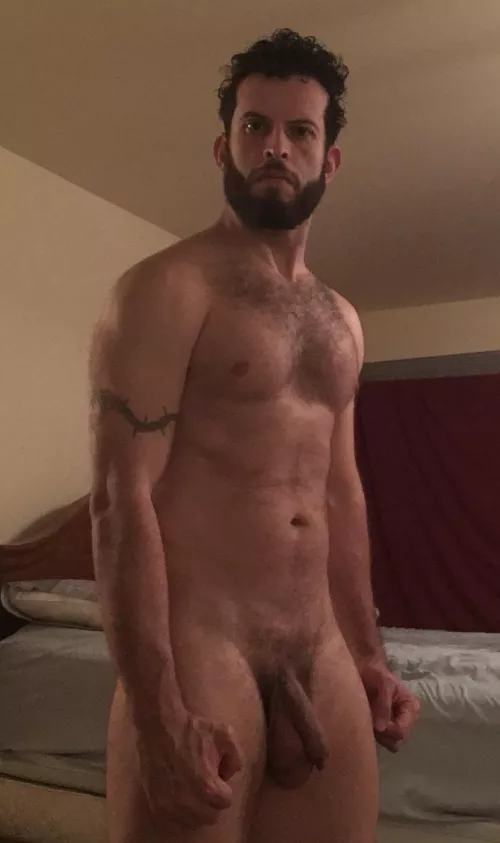 Anyone else bored tonight? by Head-Language-2977