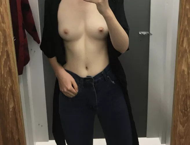 Anyone else get horny looking at their own reflection? by Space-cash