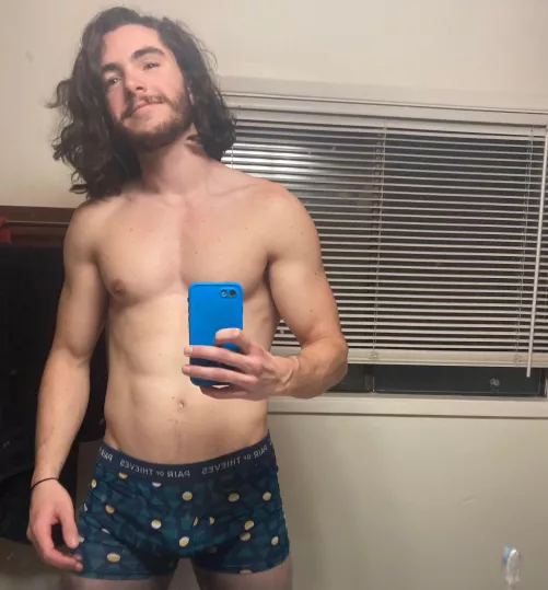 Anyone else get weirdly horny when they’re hungover? by REMOVESLEGS