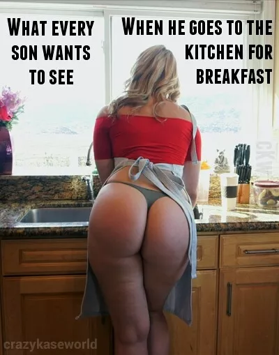 Anyone else has a thing for Moms? posted by ChichisRivera