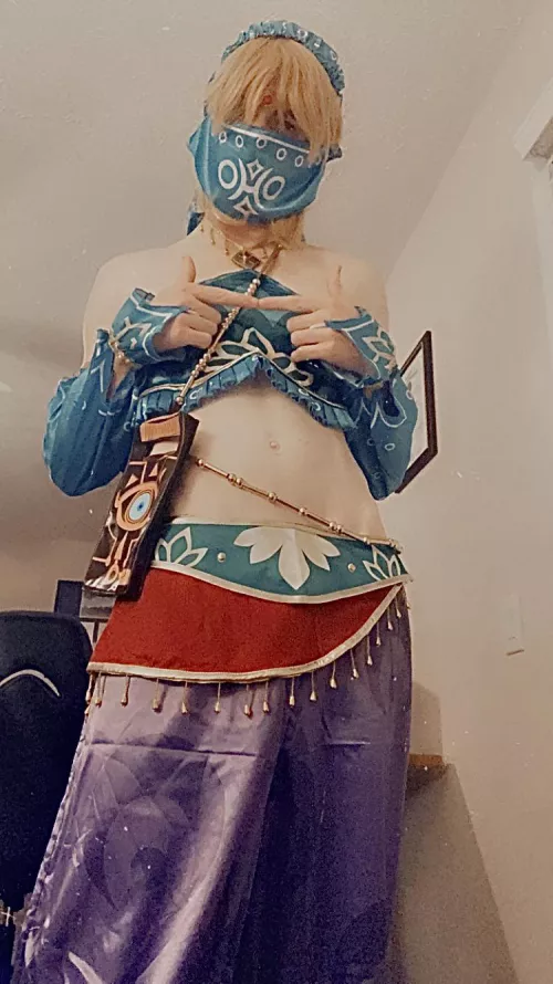 Anyone else have their inner femboy awakened by BotW? by distraway