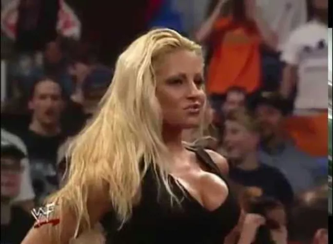 Anyone else love how Tits Stratus knockers used to sit on her chest like balloons? 🎈🎈 by MaleficentBus8