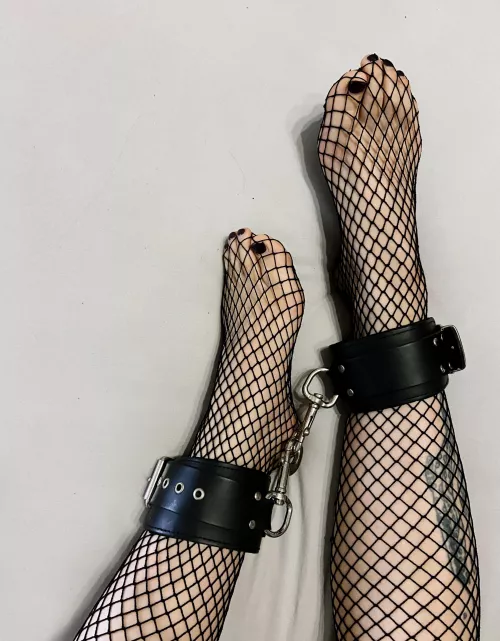 Anyone else that developed a foot fetish after making foot porn? 🙈 by emilia-666