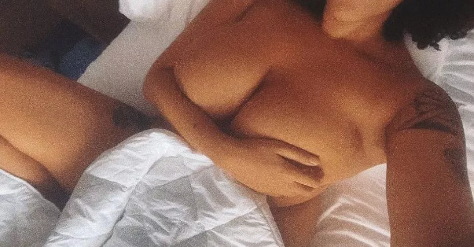 Anyone else unable to sleep? by fridayzianwild