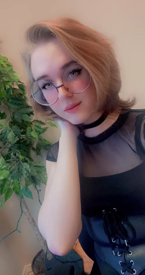 Anyone for a cute date 🥰 by FemboyAstolfoxoxo