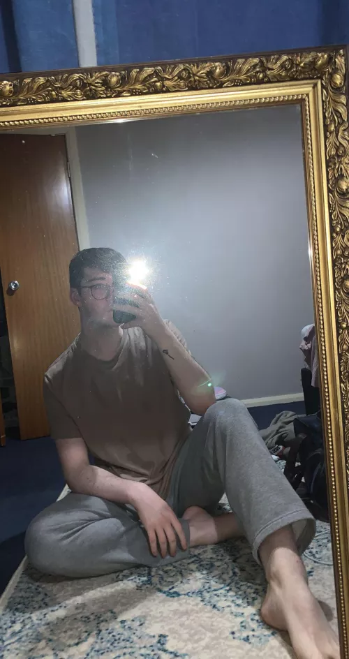 Anyone for league or WoW? It’s nearly Monday again 😪 by CripplingAnxietyUwu