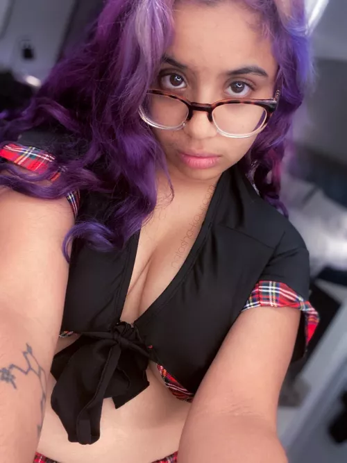 Anyone here into the nerdy Indian school girl look? by NatashaxKaur
