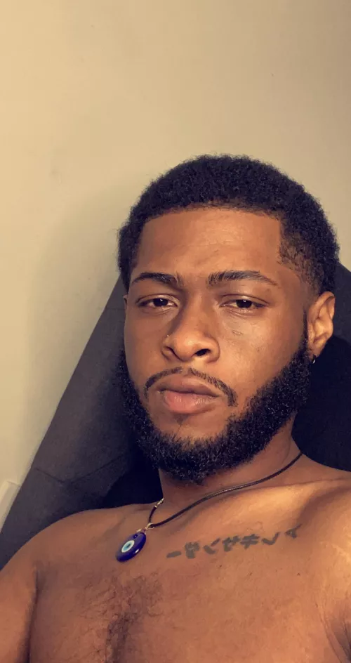 Anyone here who plays Cold war or ps4/5 Drop some tags i want new friends 🥺 by Alextafied99