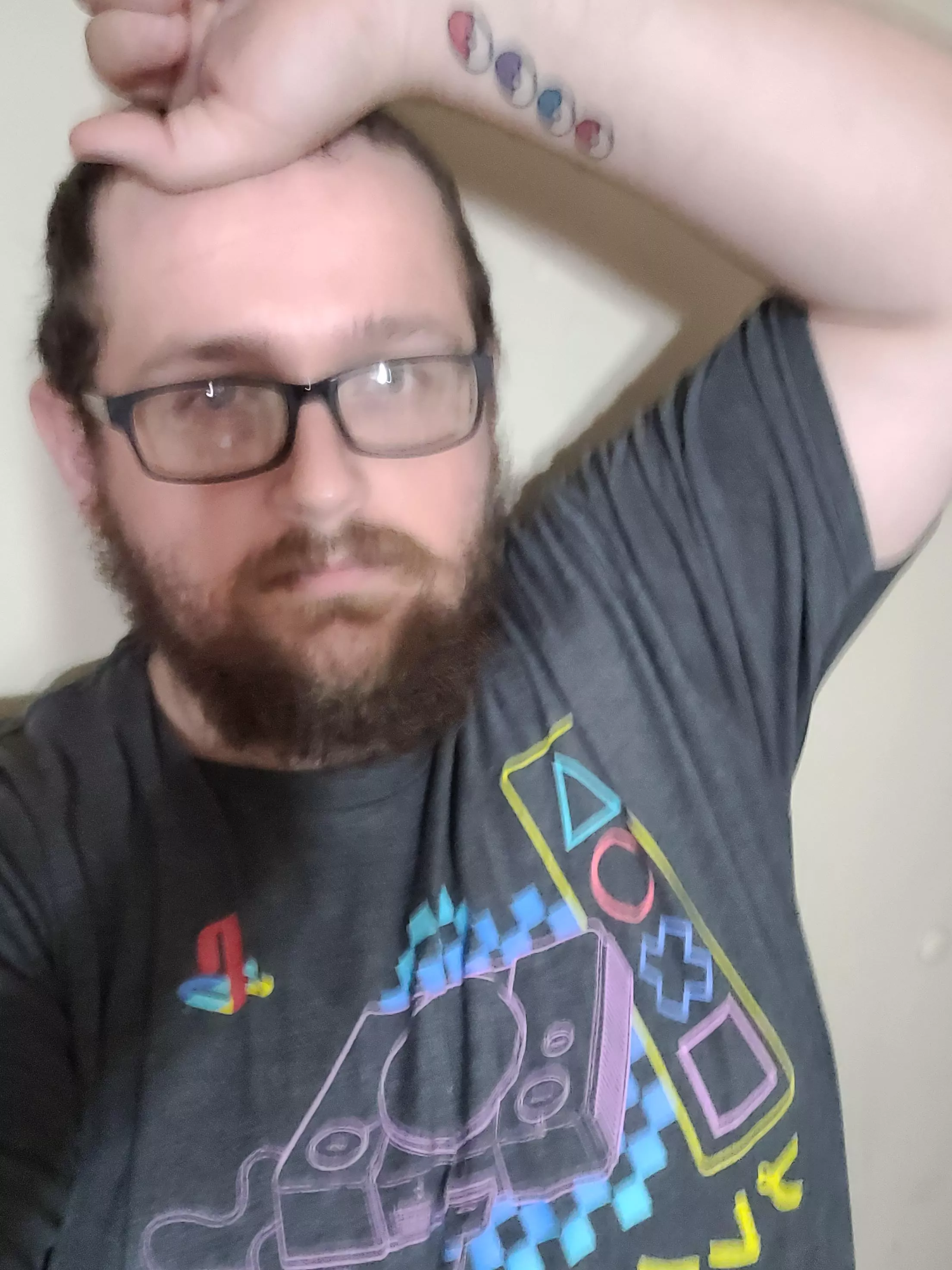 anyone interested in a chubby nerdy gamer? 😁 I promise I won't bite...hard 😝😝 posted by CosmicLeo93