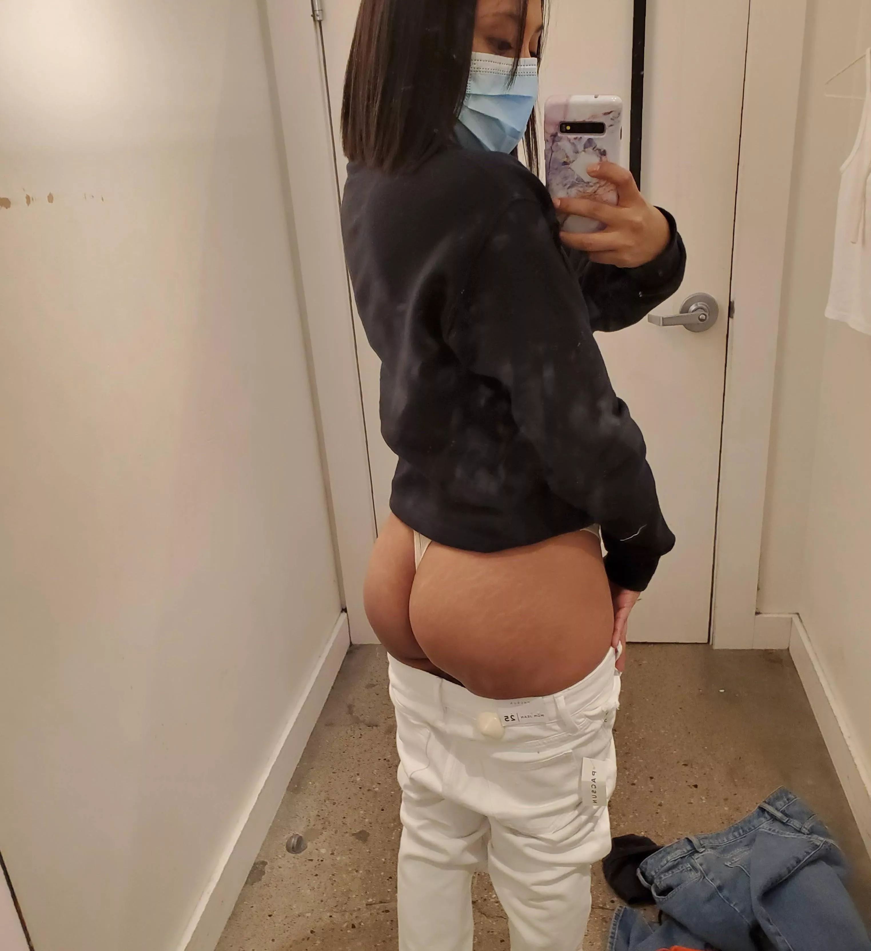 Anyone interested in some butt stuff🍑🤤 [f] posted by iamcherryhigh