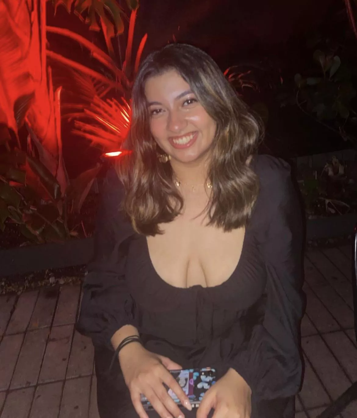 Anyone into brown girls 🥰 posted by BanglaGirl7