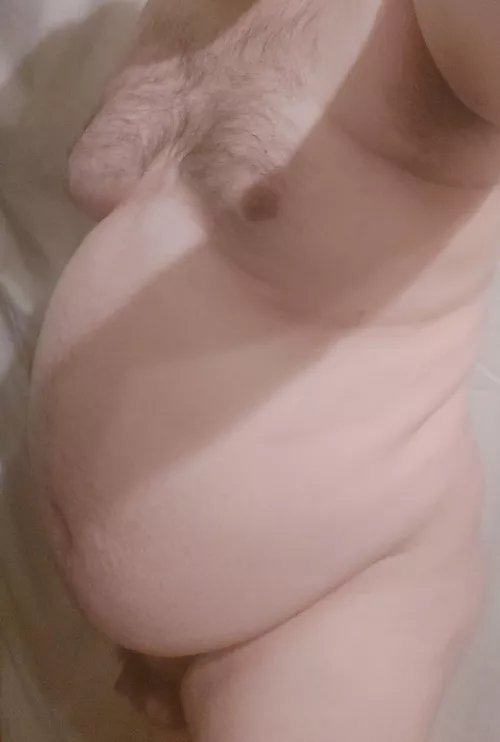 Anyone into teasing? Tease my fat belly and moobs 🥵 by Bigchubbybi