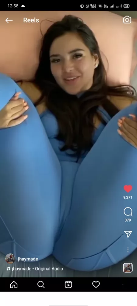 Anyone know her name/@? by Fun-Communication-92