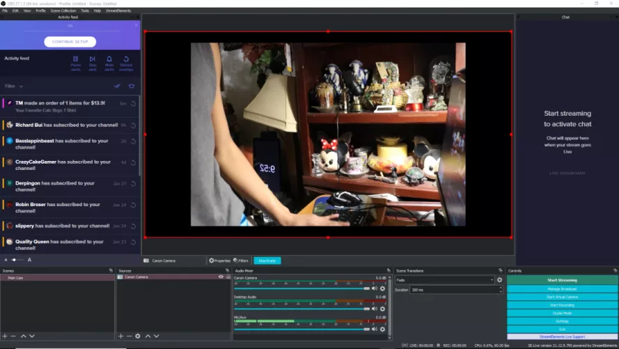 Anyone know how to fix this? When I first plugged my Canon camera into my PC, it wasn't as bad as this, but now, when it's plugged in, it barely takes up space and doesn't really fit the screen (as you can see by the black empty space that the camera  by RakketyTamFR