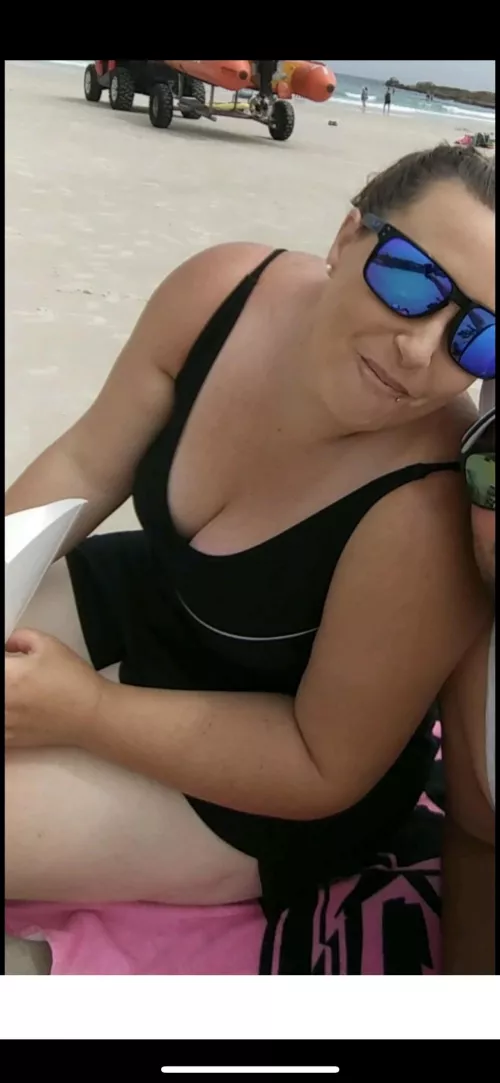 Anyone know Kelly from Australia? by liketoshowher