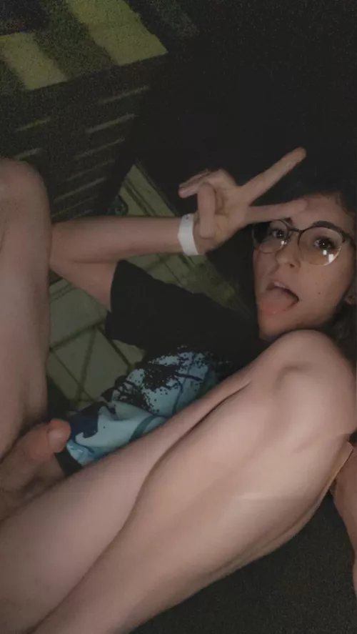 Anyone know who this? 🙏 by Unkn0wn0123