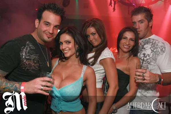 Anyone know who this lucky S.O.B is? Or even better was anyone at this club that night? posted by [deleted]