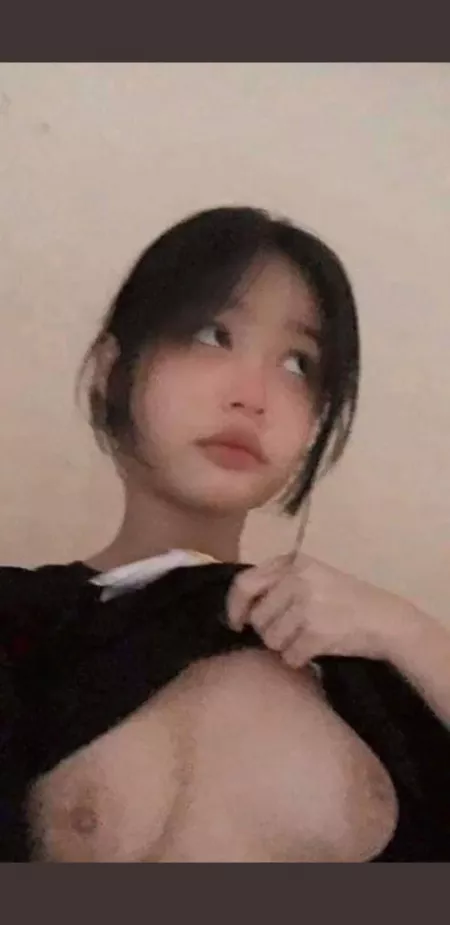 anyone knows? ada yang tau ini siapa? by BadgerBie