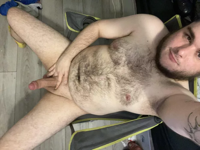 Anyone like hairy chubby guys? by ThiccWhiteVirgin