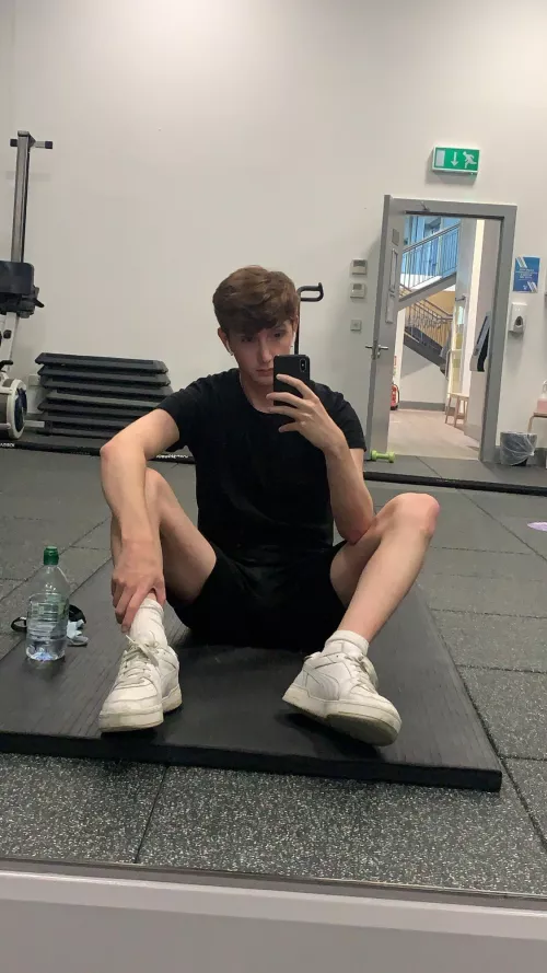 anyone looking to pound a twink in the locker room? by Dillon-Daytona