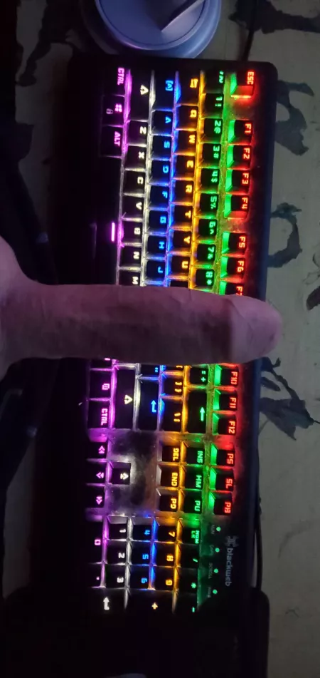 Anyone play pc? UwO? by Specific_Ad_3565