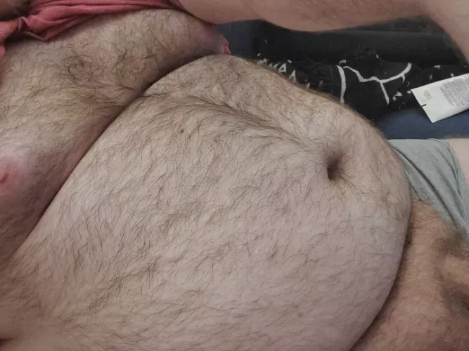 Anyone wanna chat? by throwawaythickness19