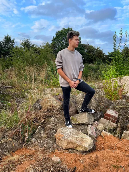 Anyone wanna come on a walk with me? by Xzese