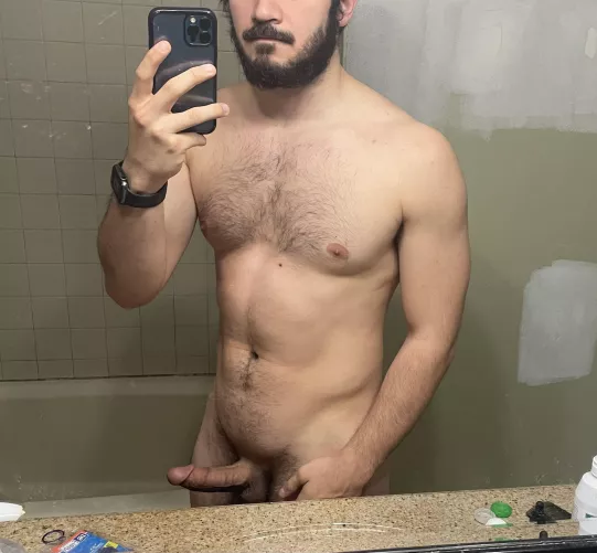 Anyone wanna get mauled by the bear? by tito_280