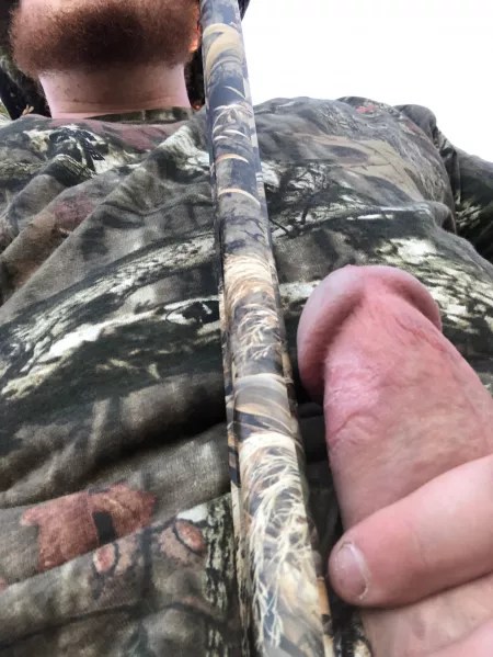 Anyone wanna go hunting with me? by paulb97