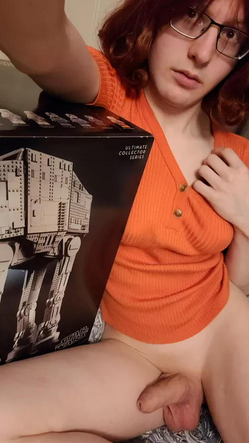 Anyone wanna help me build it? by emilycage