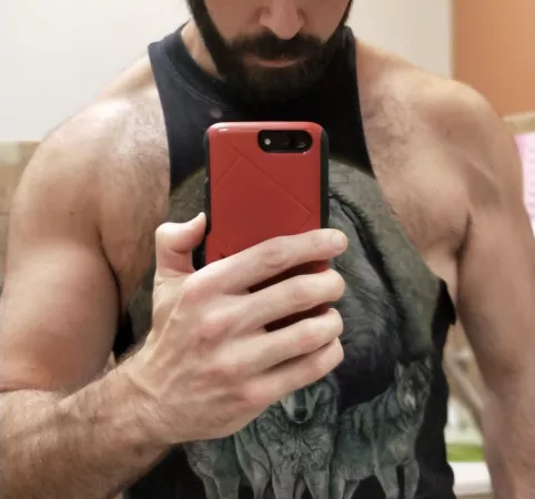 Anyone wanna hit the gym? by KentDallas007