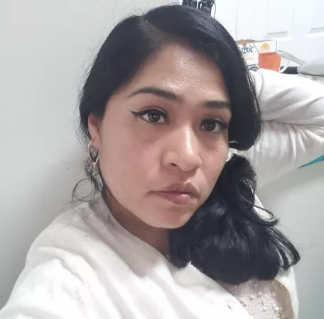 Anyone wanna jerk off to my aunt? Dm me by koalafan4